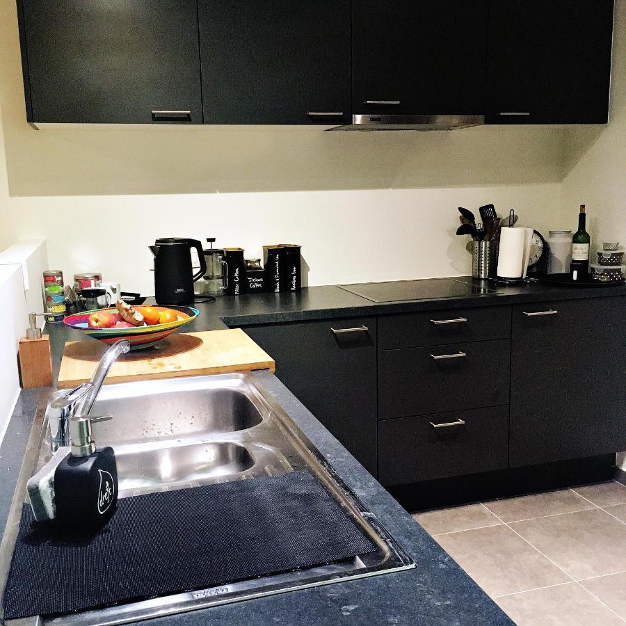 Cozy Two Bedroom Apartment Near City Centre Gent エクステリア 写真